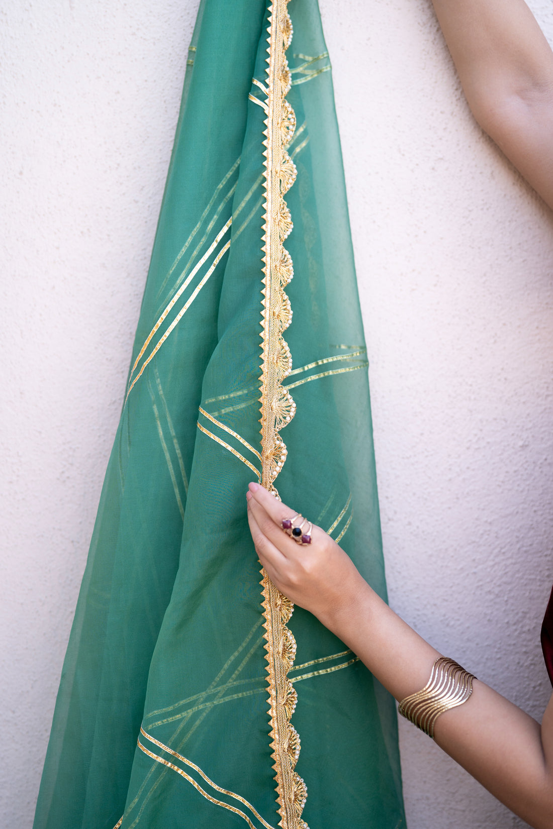 Panna x Tyohaar Dupatta (view 5).