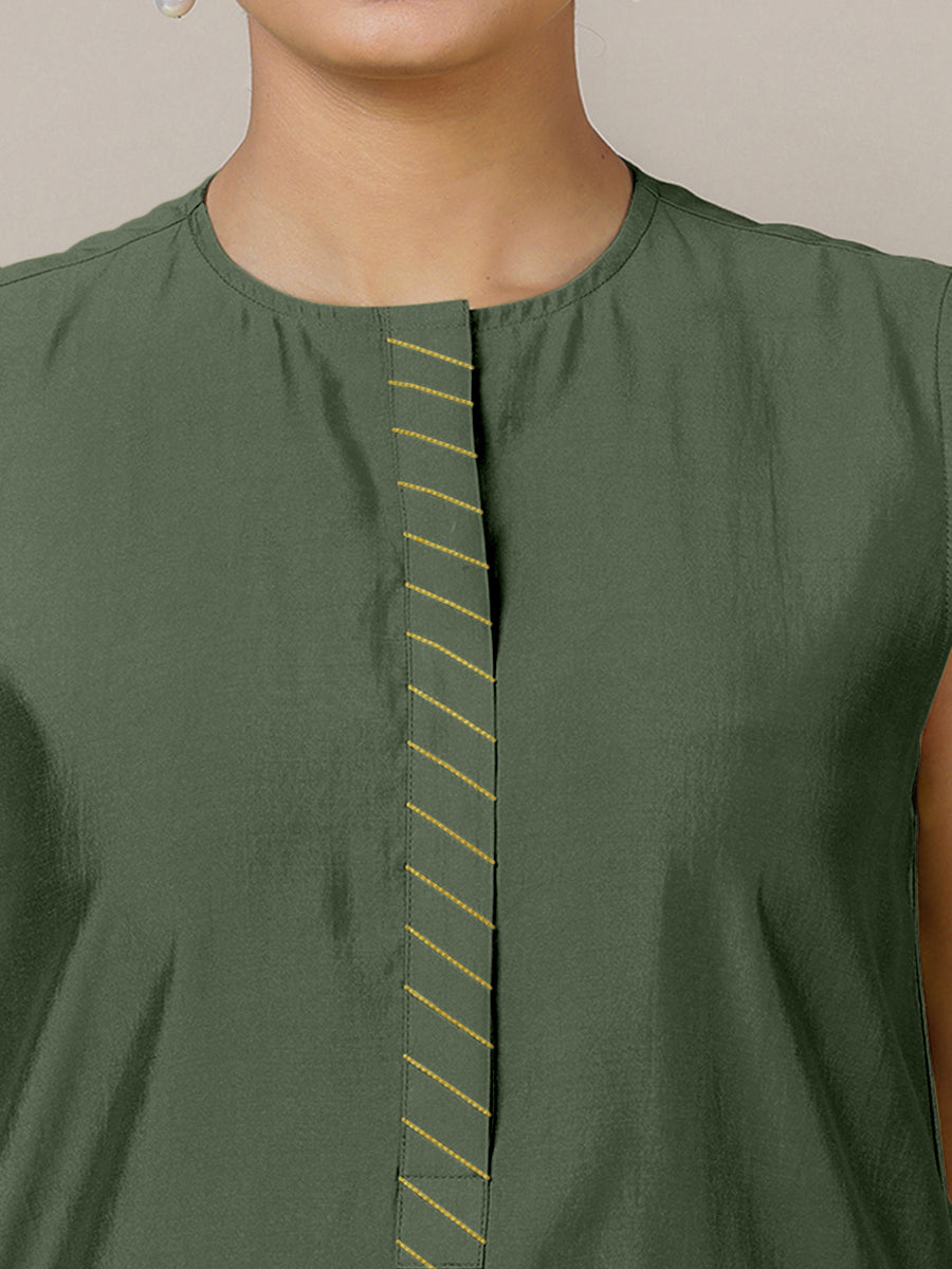 Adah x Rozaana Kurta, in Green Viscose, featuring sleeveless and jewel neckline, made for daily & work (view 3).