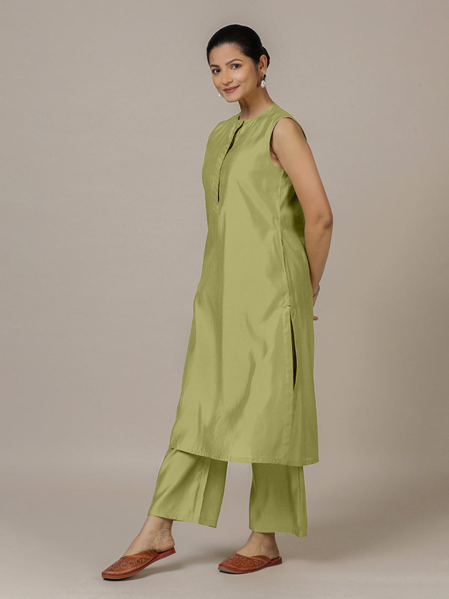 Adah x Rozaana Kurta, in Green Viscose, featuring sleeveless and jewel neckline, made for daily & work.