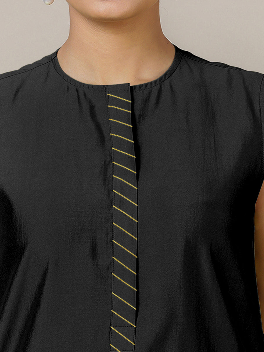 Adah x Rozaana Kurta, in Black Viscose, featuring sleeveless and jewel neckline, made for daily & work (view 3).