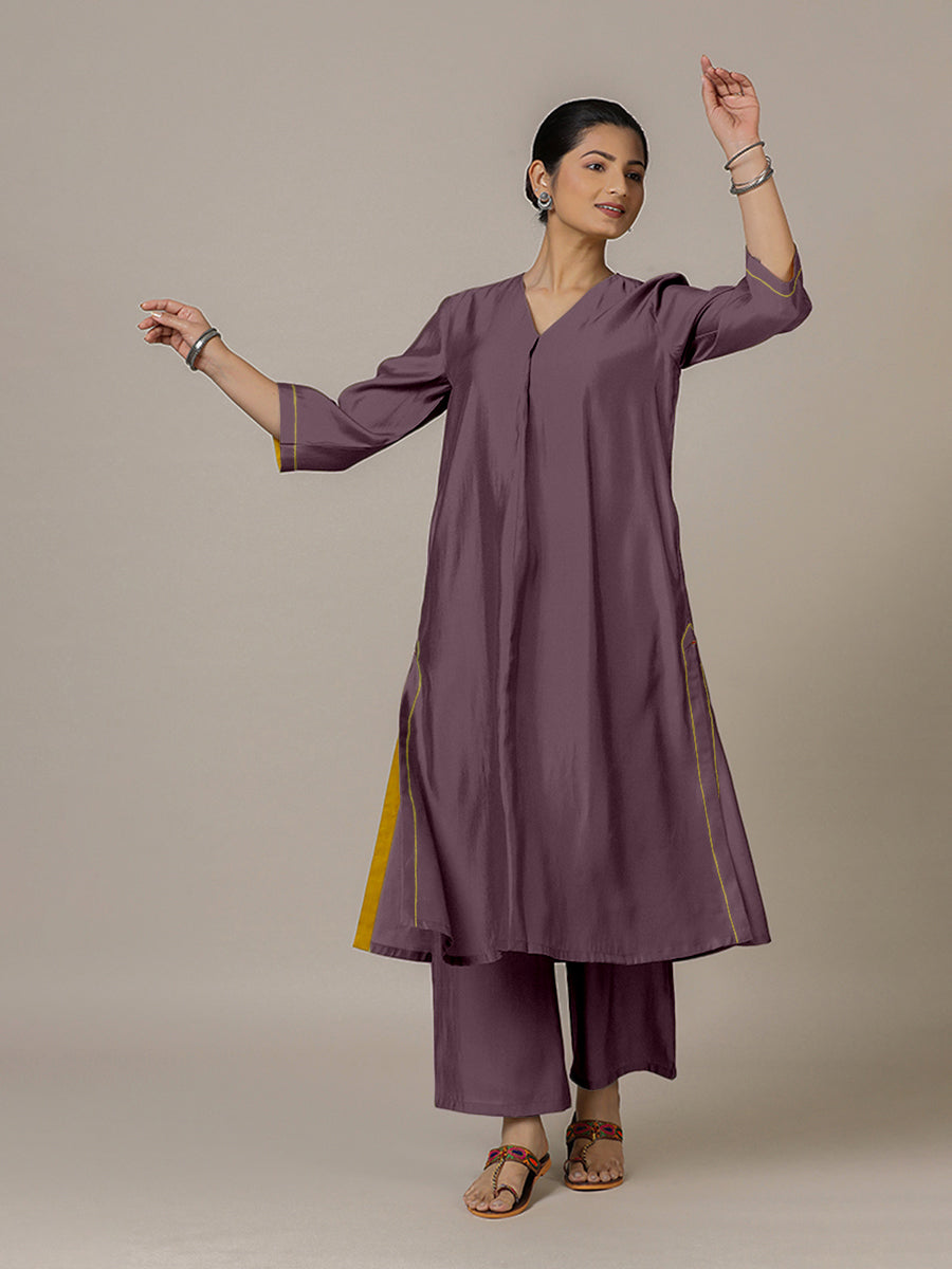 Alisha x Rozaana Kurta, in Purple Viscose, featuring three quarter sleeves and v-neckline, made for daily & work (view 6).
