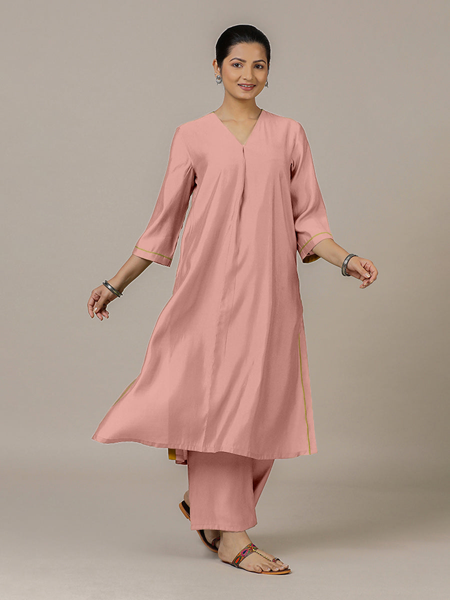 Alisha x Rozaana Kurta, in Pink Viscose, featuring three quarter sleeves and v-neckline, made for daily & work (view 7).