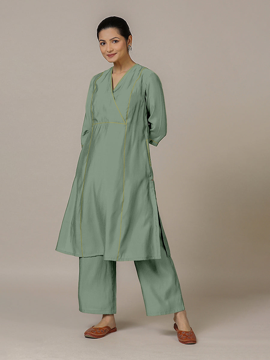 Amal x Rozaana Kurta, in Green Viscose, featuring three quarter sleeves and overlap v-neckline, made for daily & work (view 6).