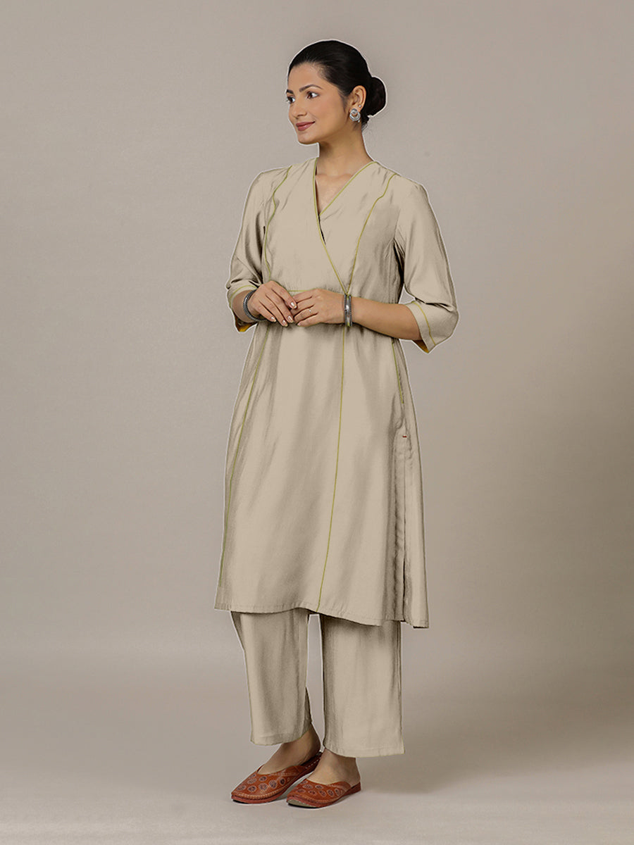 Amal x Rozaana Kurta, in Grey Viscose, featuring three quarter sleeves and overlap v-neckline, made for daily & work.