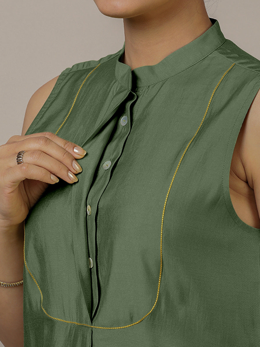 Eira x Rozaana Kurta, in Green Viscose, featuring sleeveless and band collar neckline, made for daily & work (view 4).