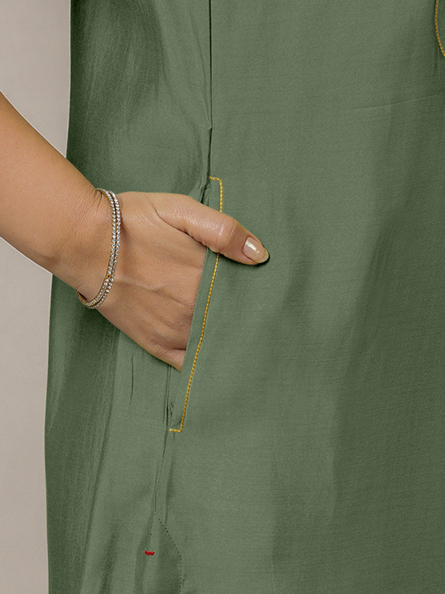 Eira x Rozaana Kurta, in Green Viscose, featuring sleeveless and band collar neckline, made for daily & work (view 5).