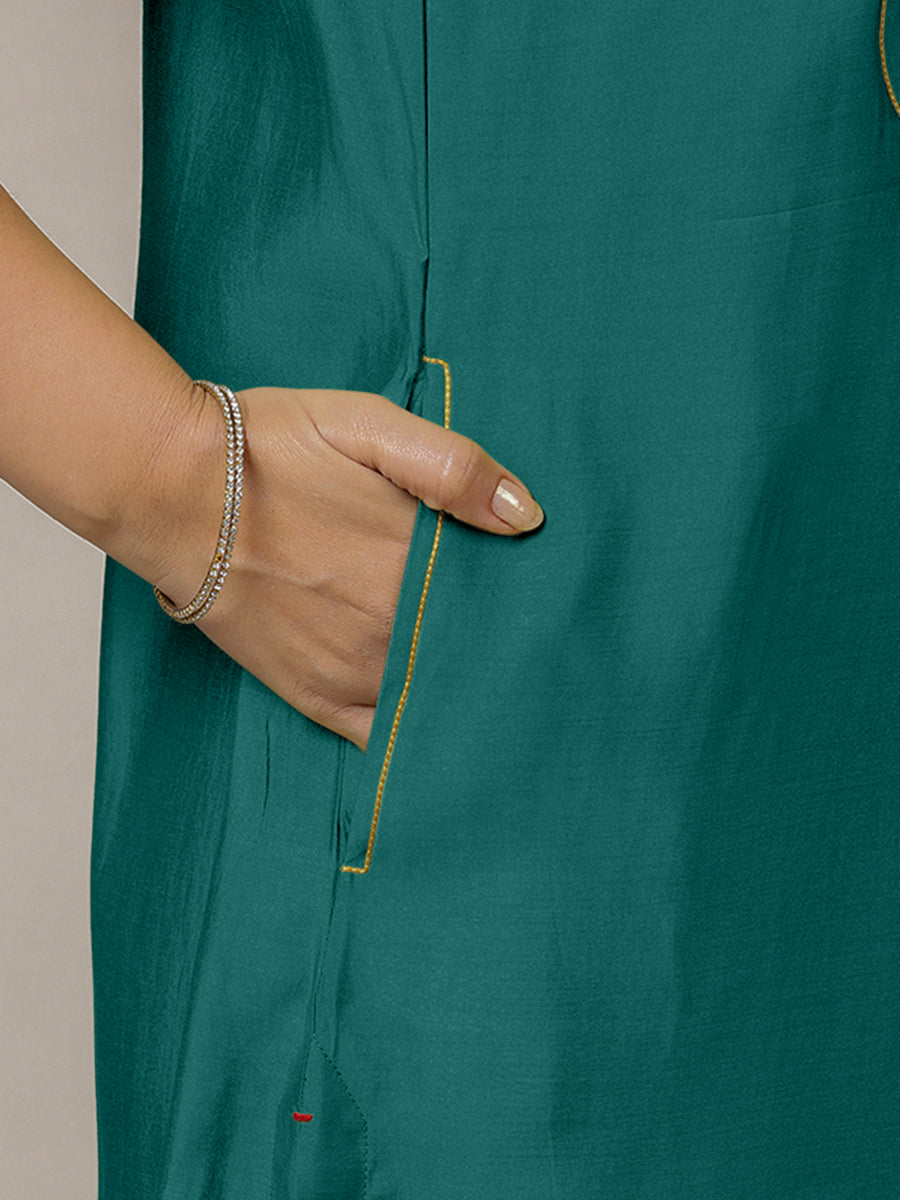 Eira x Rozaana Kurta, in Green Viscose, featuring sleeveless and band collar neckline, made for daily & work (view 5).