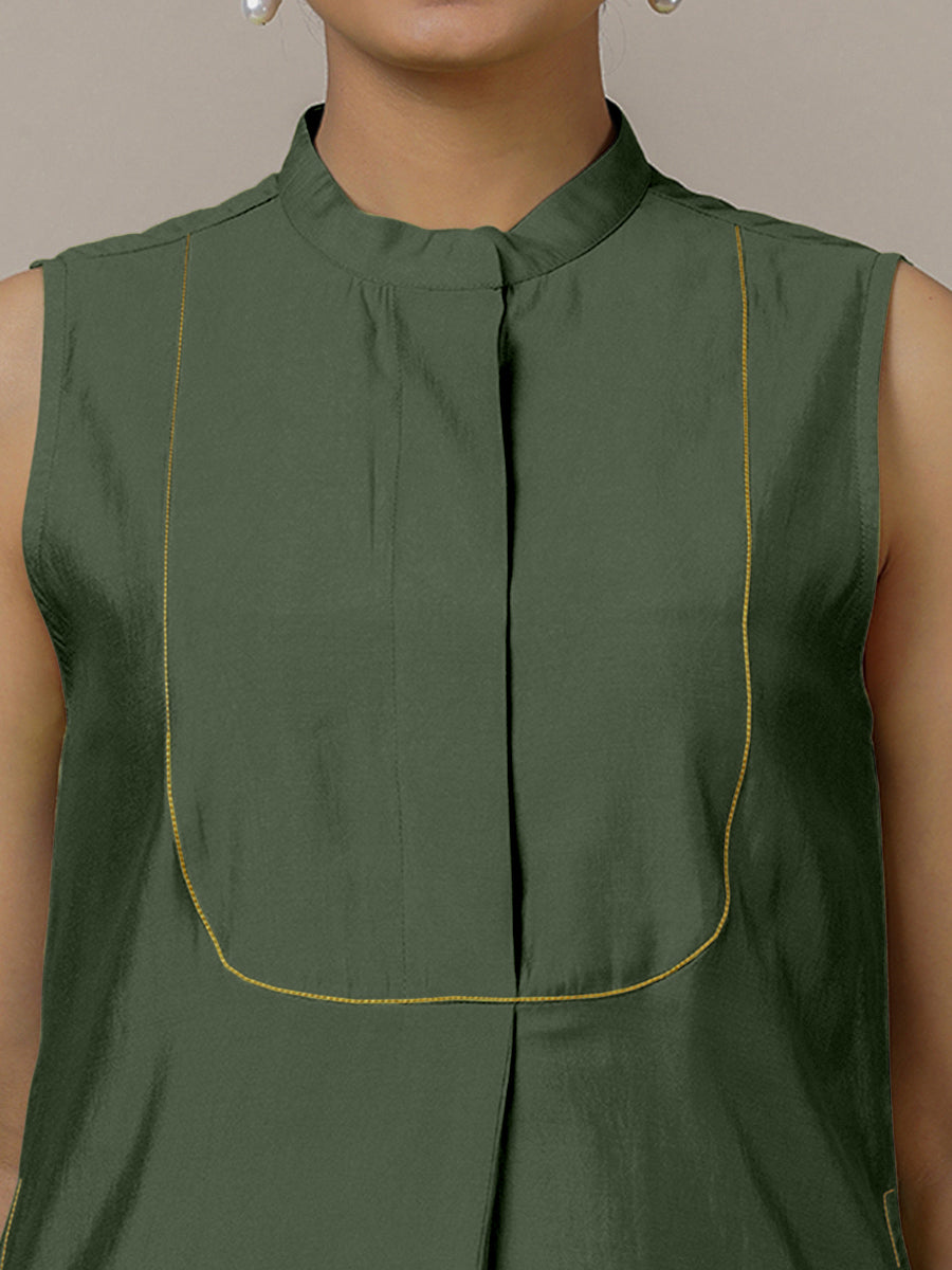 Eira x Rozaana Kurta, in Green Viscose, featuring sleeveless and band collar neckline, made for daily & work (view 3).