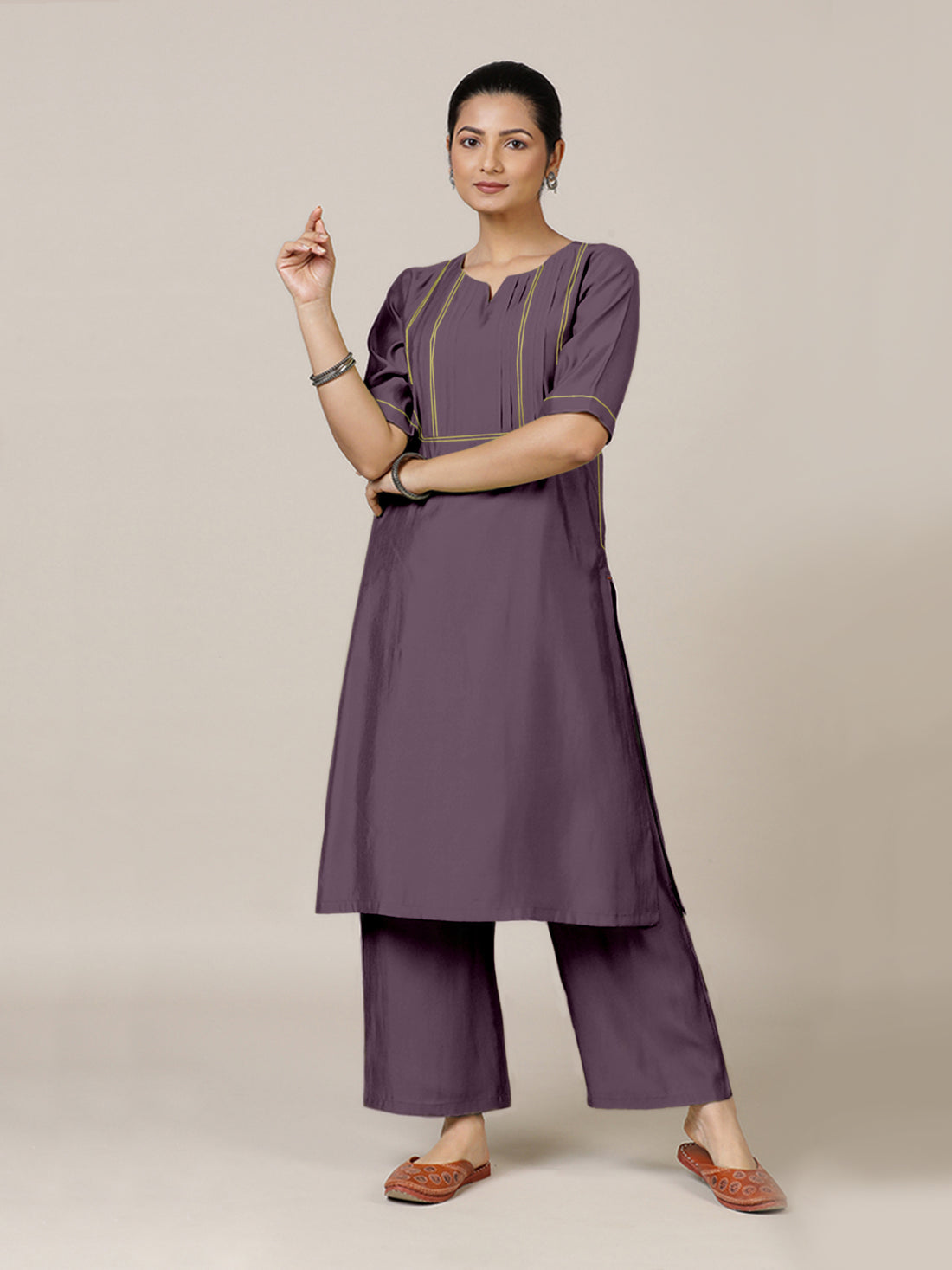 Esha x Rozaana Kurta, in Purple Viscose, featuring elbow sleeves and round neck with splitline, made for daily & work (view 7).