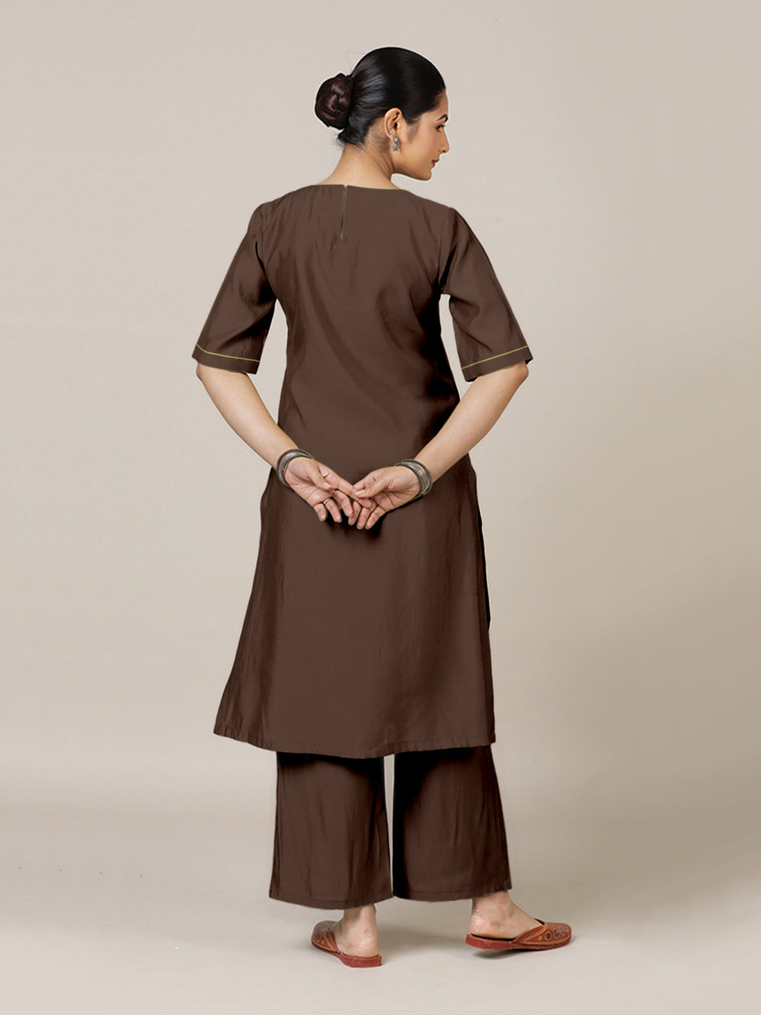 Esha x Rozaana Kurta, in Brown Viscose, featuring elbow sleeves and round neck with splitline, made for daily & work (view 2).