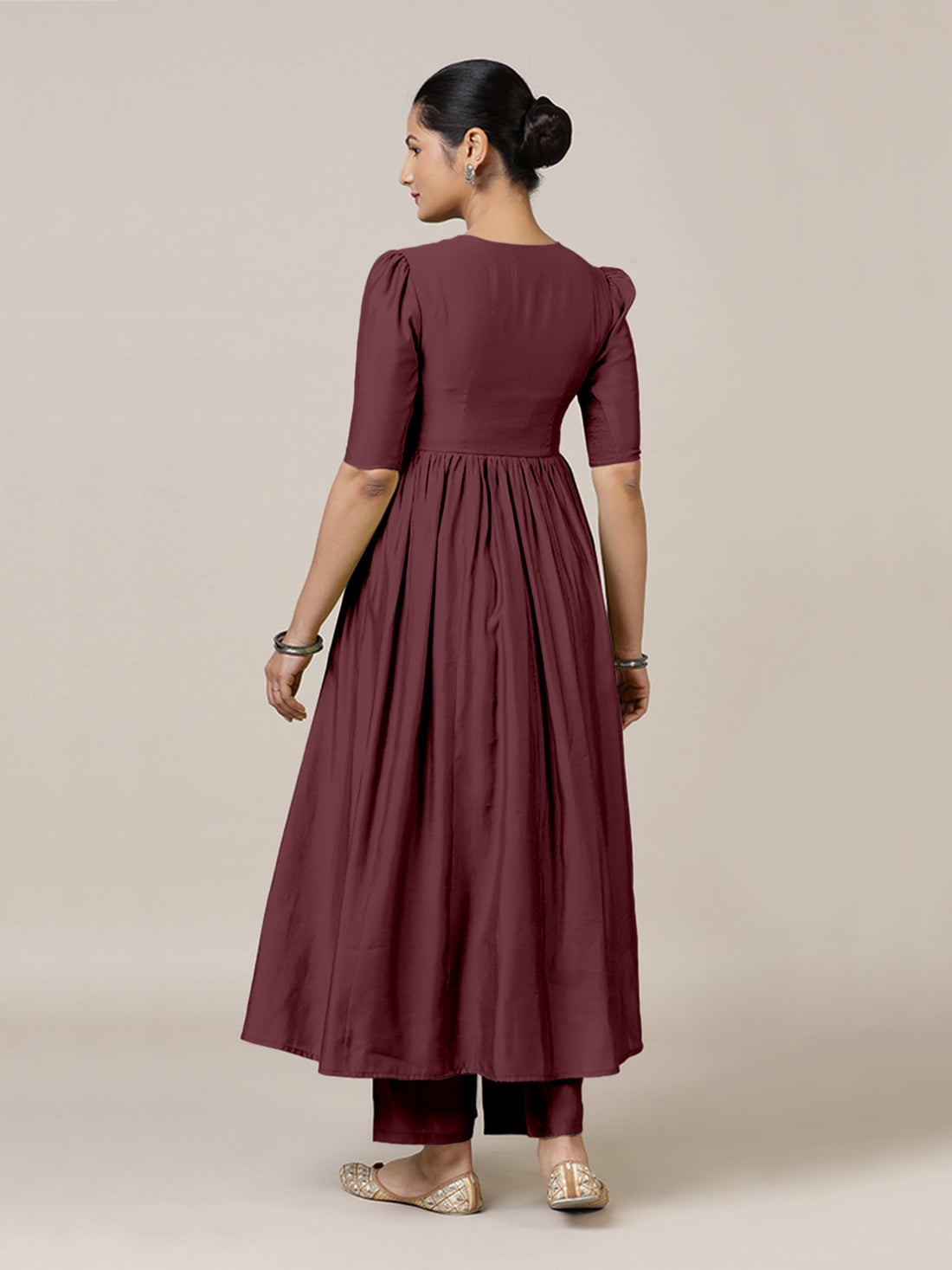 Faiza x Rozaana Kurta, in Maroon Viscose, featuring elbow sleeves and v-neckline, made for daily & work (view 2).
