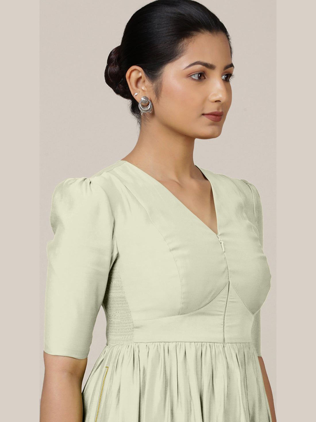 Faiza x Rozaana Kurta, in Cream Viscose, featuring elbow sleeves and v-neckline, made for daily & work (view 3).