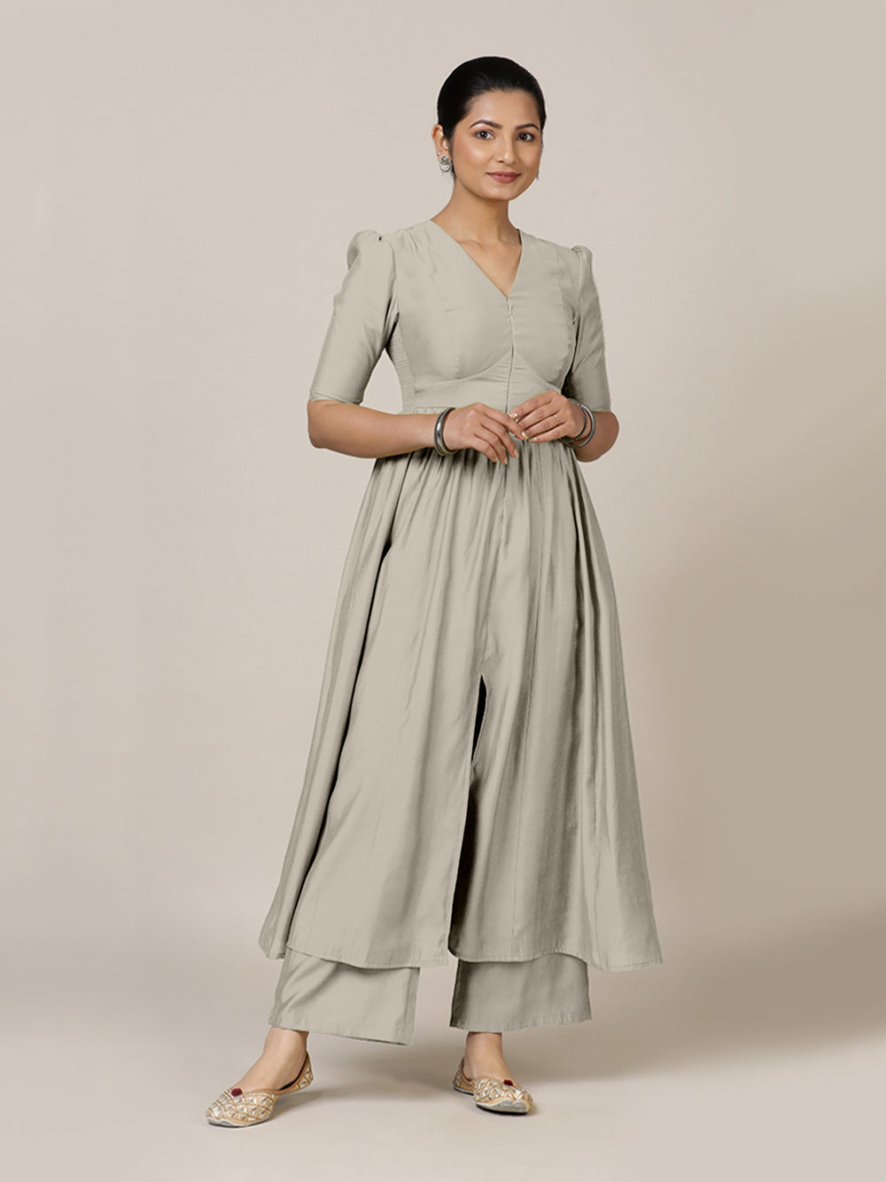Faiza x Rozaana | A Line Kurta in Oyster Grey with Thread Work | Coords or Only Kurta