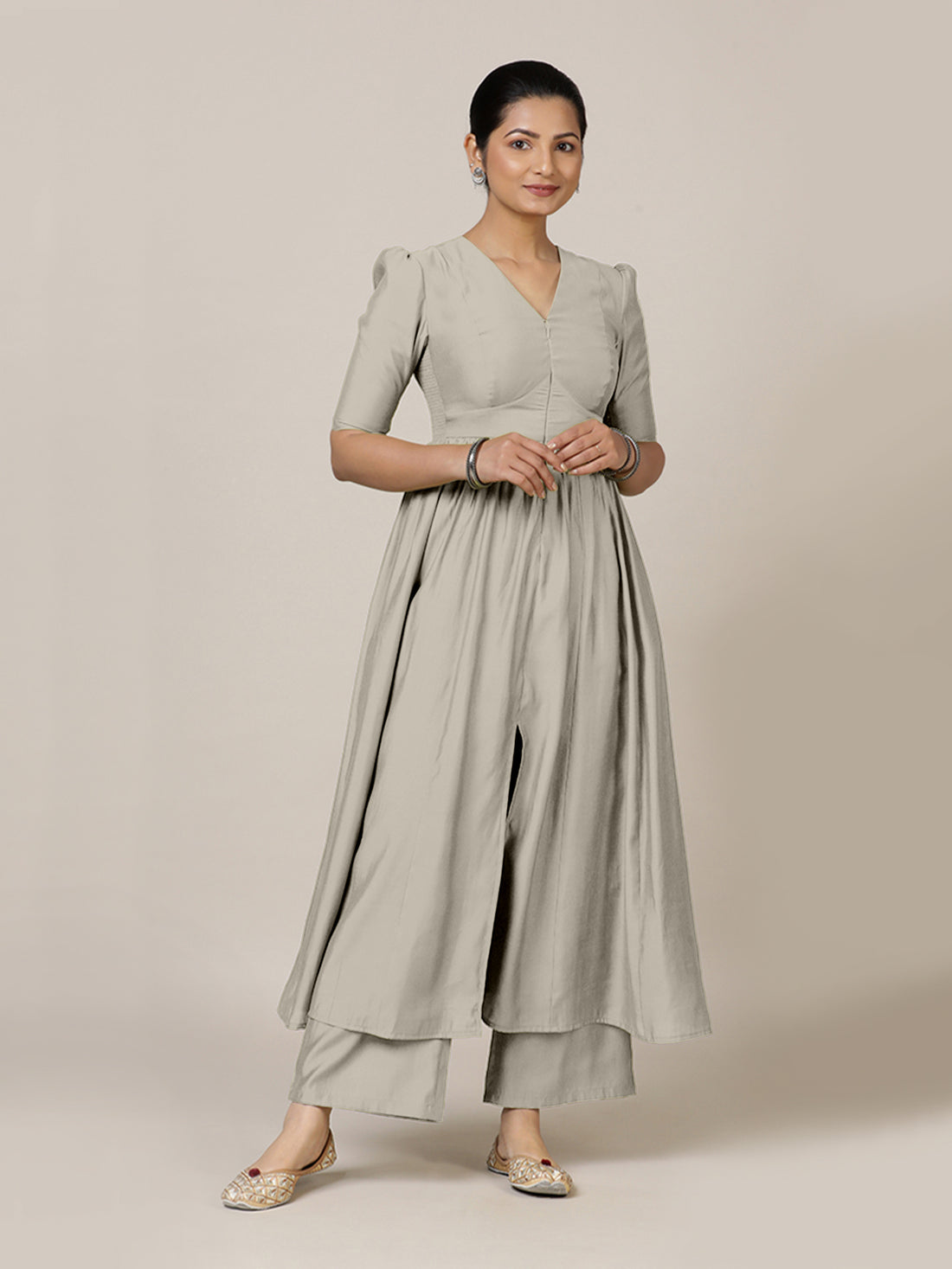 Faiza x Rozaana Kurta, in Grey Viscose, featuring elbow sleeves and v-neckline, made for daily & work.