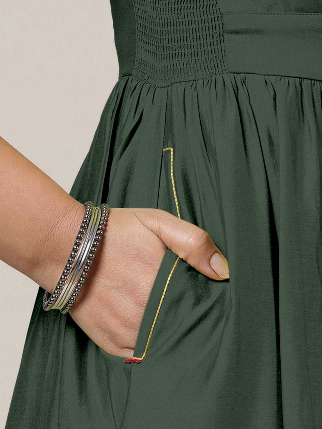 Faiza x Rozaana Kurta, in Green Viscose, featuring elbow sleeves and v-neckline, made for daily & work (view 4).