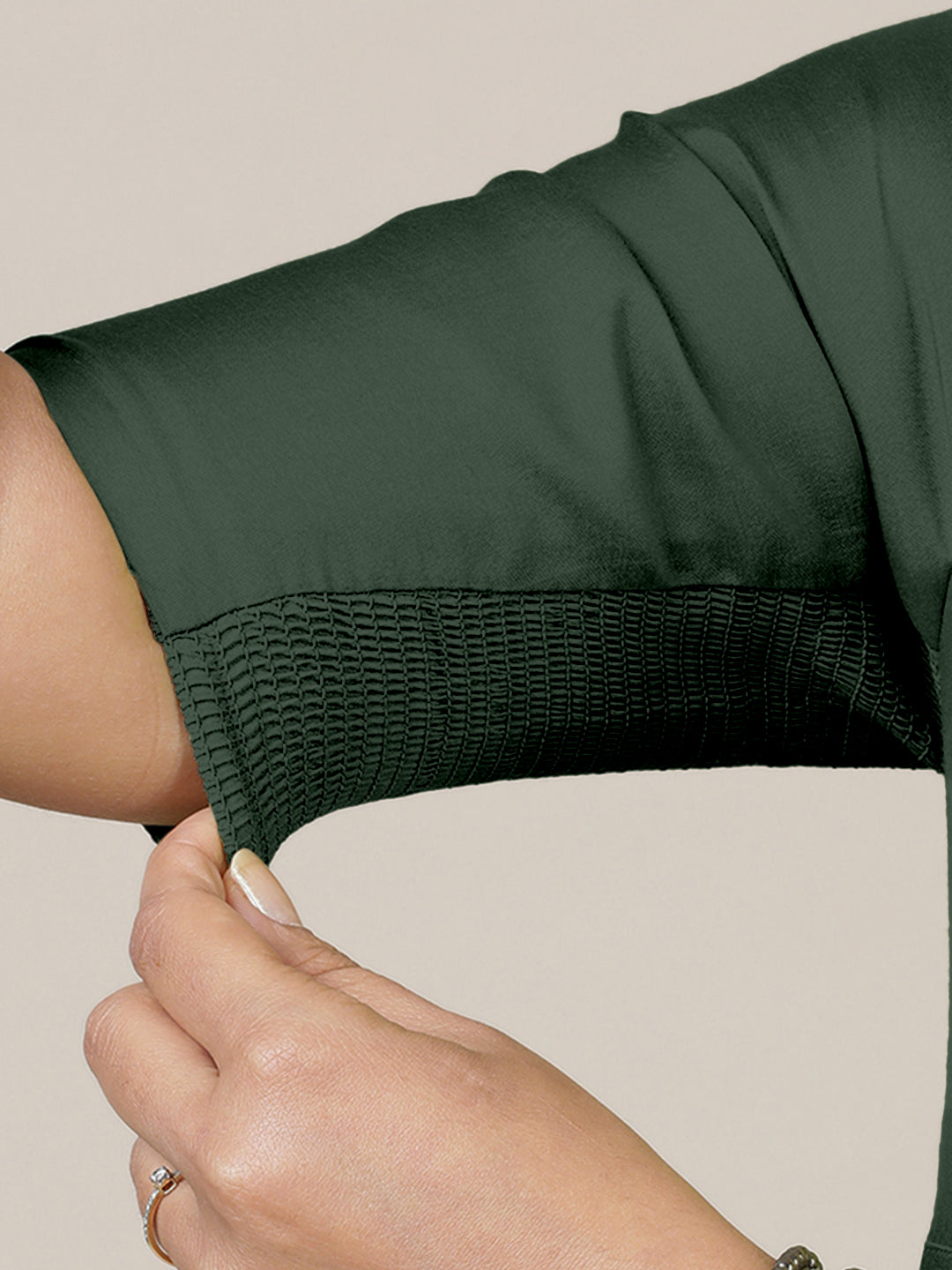 Faiza x Rozaana Kurta, in Green Viscose, featuring elbow sleeves and v-neckline, made for daily & work (view 5).