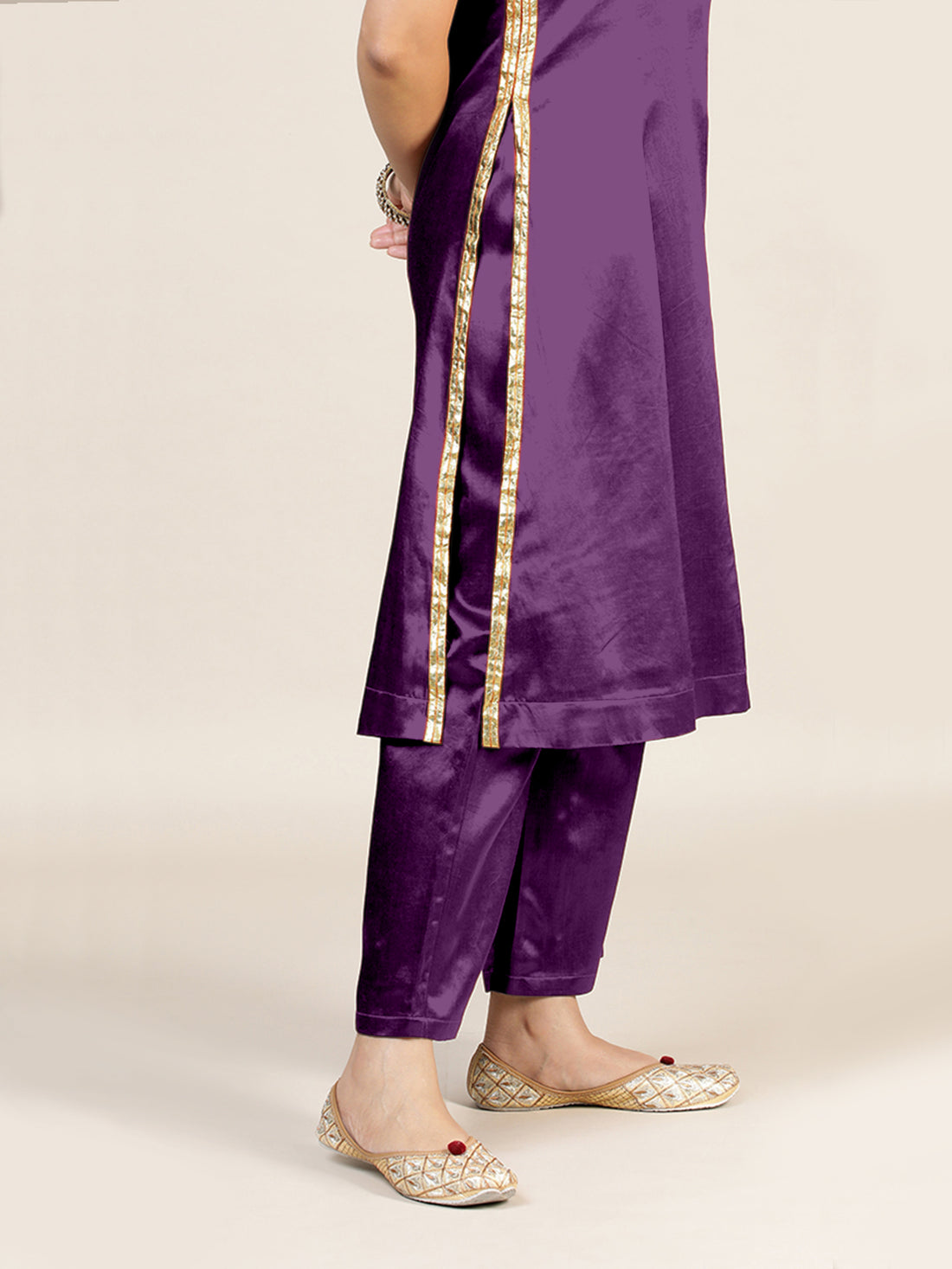 Gulnaaz x Tyohaar Kurta, in Purple Vegan Silk, featuring sleeveless and round neckline, made for party & festive (view 6).