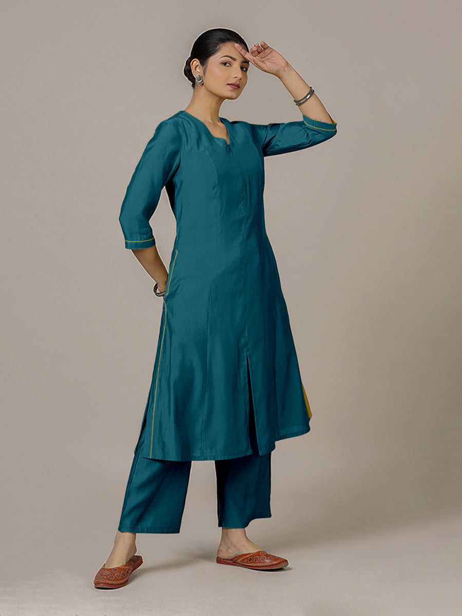 Mahek x Rozaana Kurta, in Blue Viscose, featuring three quarter sleeves and v-neckline, made for daily & work (view 7).