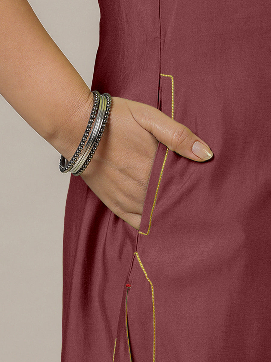 Mahek x Rozaana Kurta, in Maroon Viscose, featuring three quarter sleeves and v-neckline, made for daily & work (view 4).