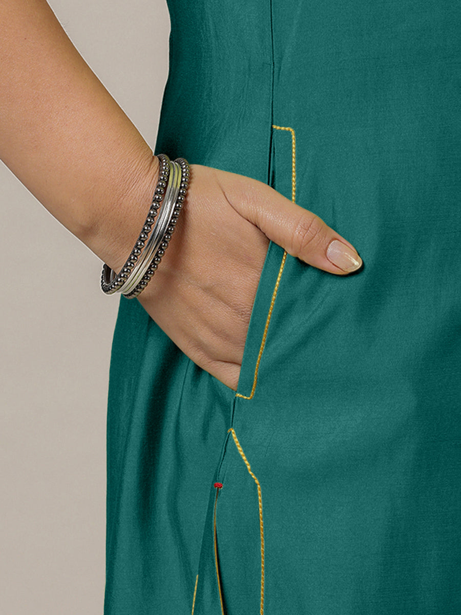 Mahek x Rozaana Kurta, in Green Viscose, featuring three quarter sleeves and v-neckline, made for daily & work (view 4).