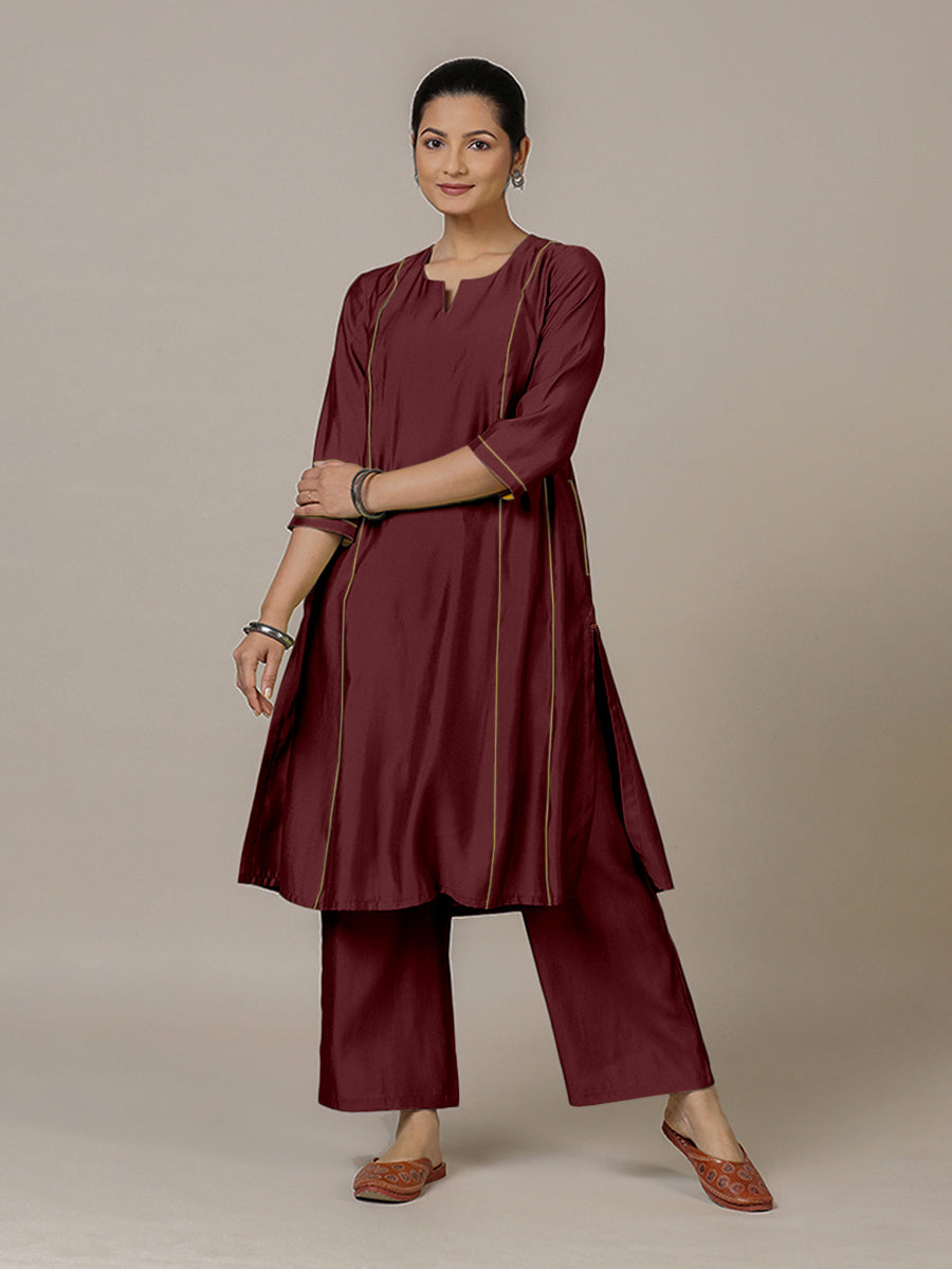 Mahi x Rozaana Kurta, in Maroon Viscose, featuring three quarter sleeves and round neck with splitline (view 5).