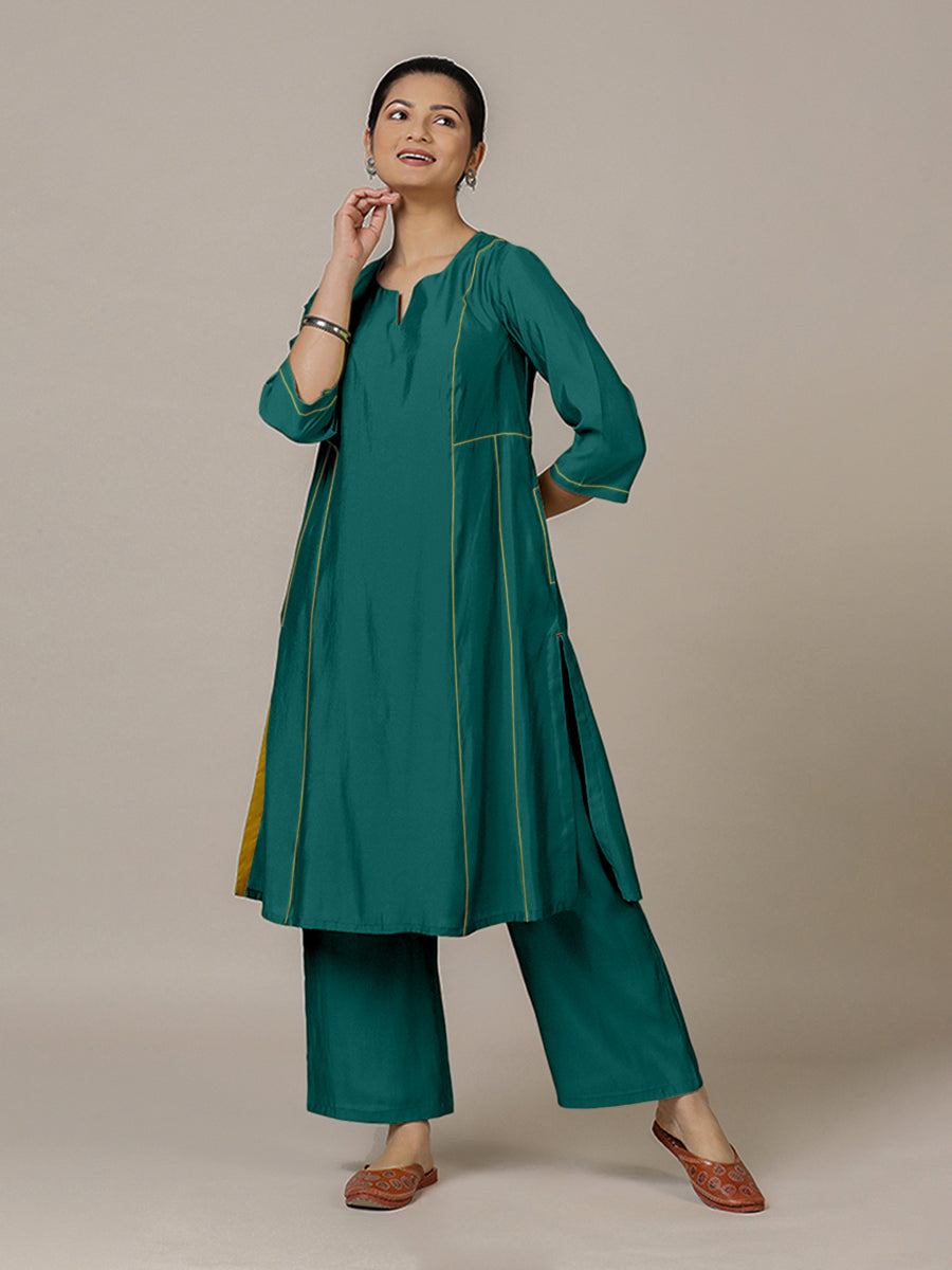 Mahi x Rozaana Kurta, in Green Viscose, featuring three quarter sleeves and round neck with splitline, made for daily & work.