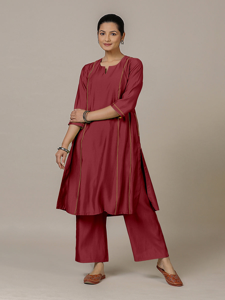 Mahi x Rozaana Kurta, in Red Viscose, featuring three quarter sleeves and round neck with splitline, made for daily & work.