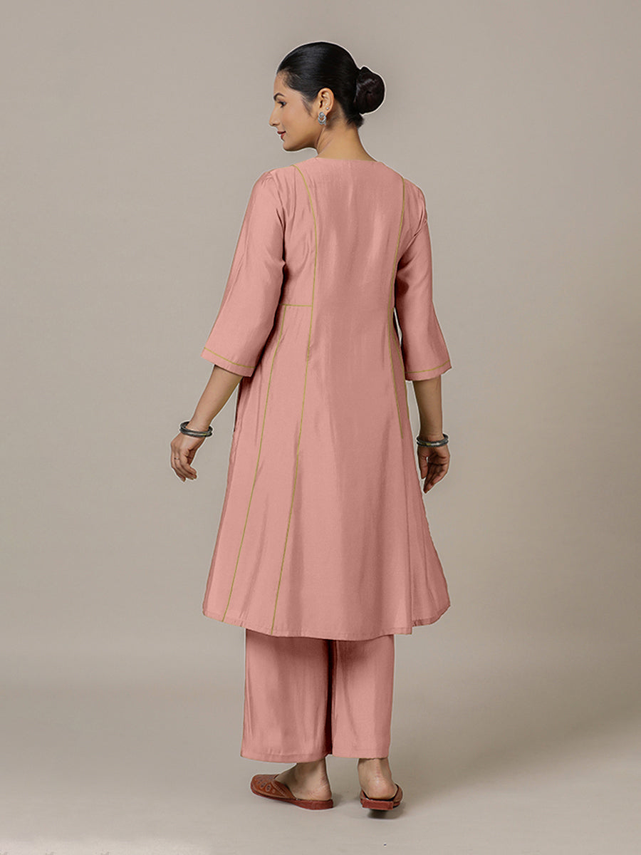 Mahi x Rozaana Kurta, in Pink Viscose, featuring three quarter sleeves and round neck with splitline, made for daily & work.