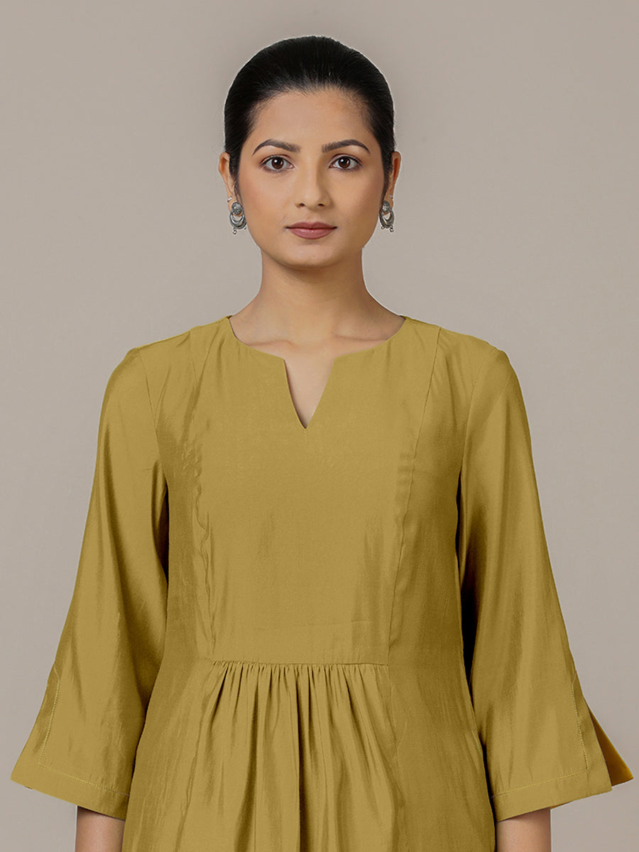 Nimrat x Rozaana Kurta, in Yellow Viscose, featuring three quarter sleeves and round neck with splitline (view 3).