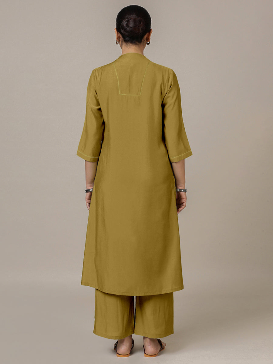 Paakhi x Rozaana Kurta, in Yellow Viscose, featuring three quarter sleeves and round neck with splitline (view 2).