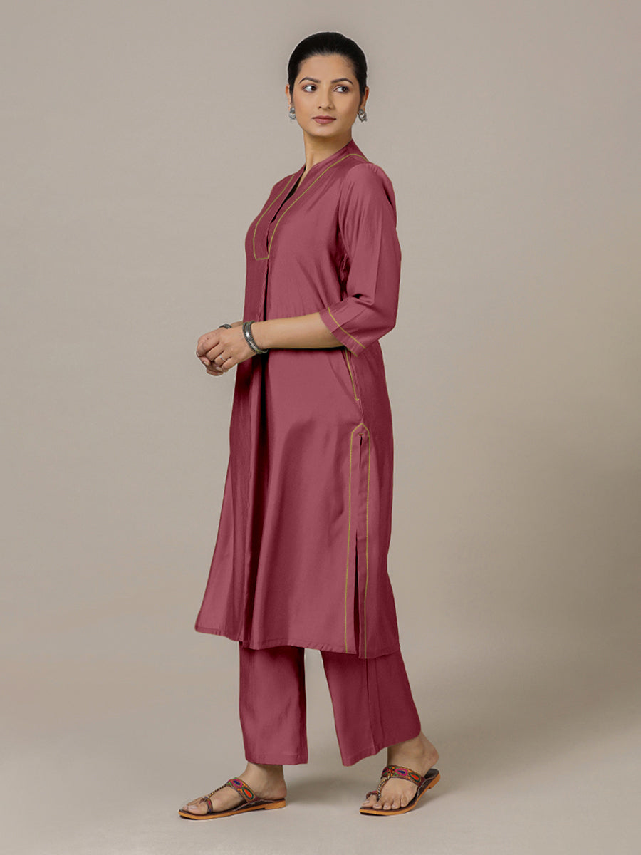 Paakhi x Rozaana Kurta, in Pink Viscose, featuring three quarter sleeves and round neck with splitline (view 7).