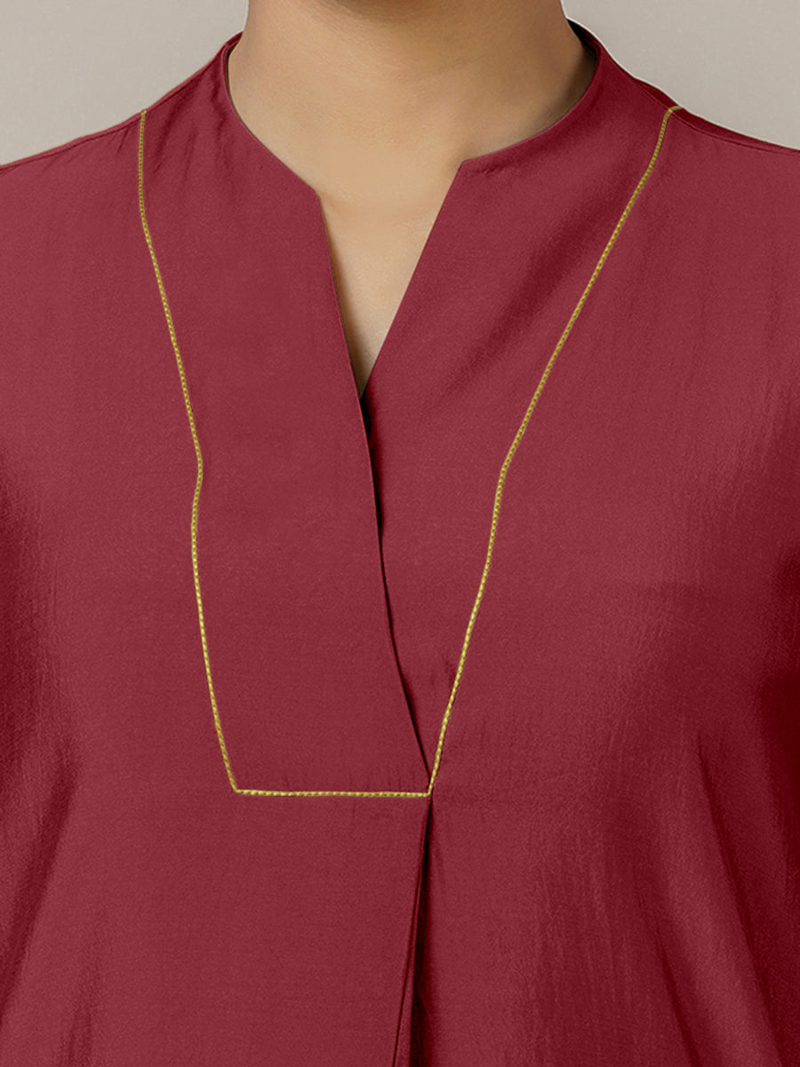 Paakhi x Rozaana Kurta, in Red Viscose, featuring three quarter sleeves and round neck with splitline, made for daily & work.