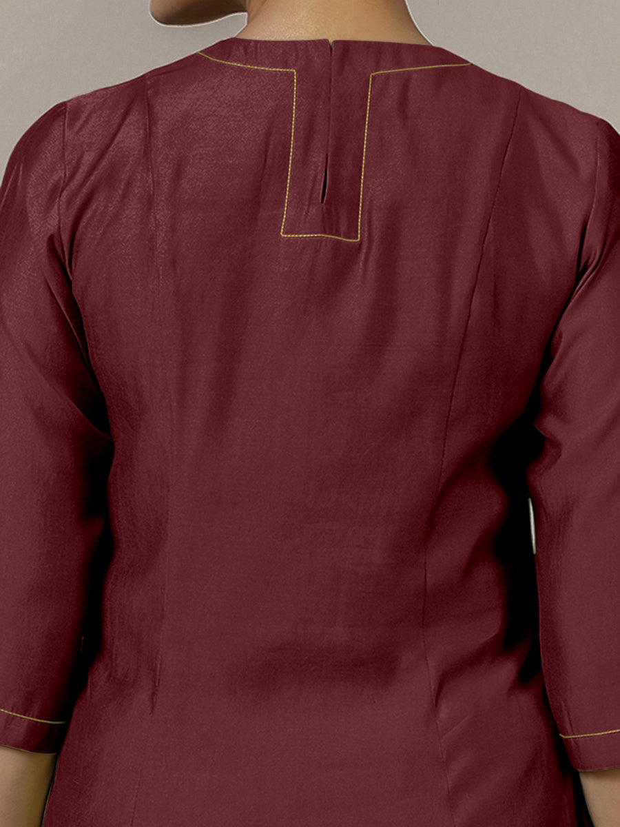 Piya x Rozaana Kurta, in Maroon Viscose, featuring three quarter sleeves and v-neckline, made for daily & work (view 4).