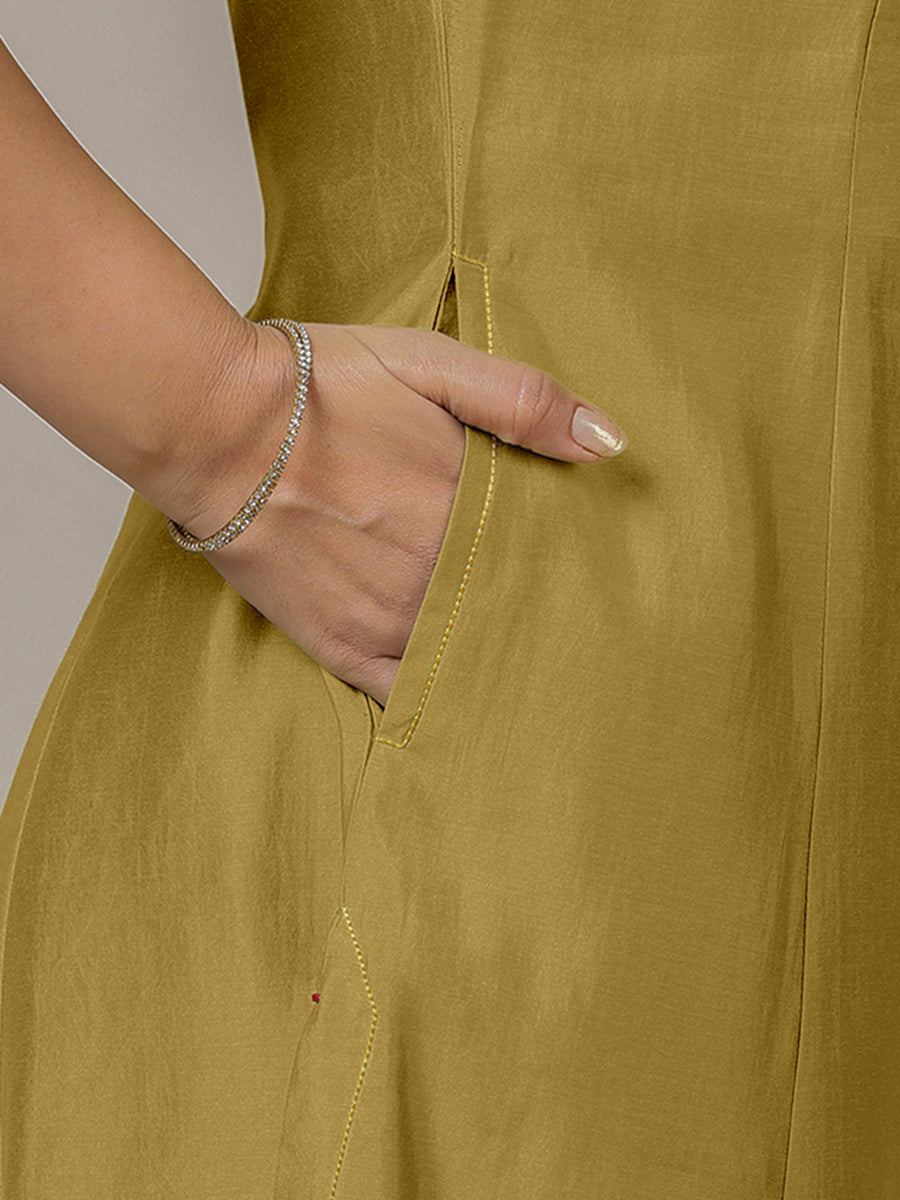 Piya x Rozaana Kurta, in Yellow Viscose, featuring three quarter sleeves and v-neckline, made for daily & work (view 5).