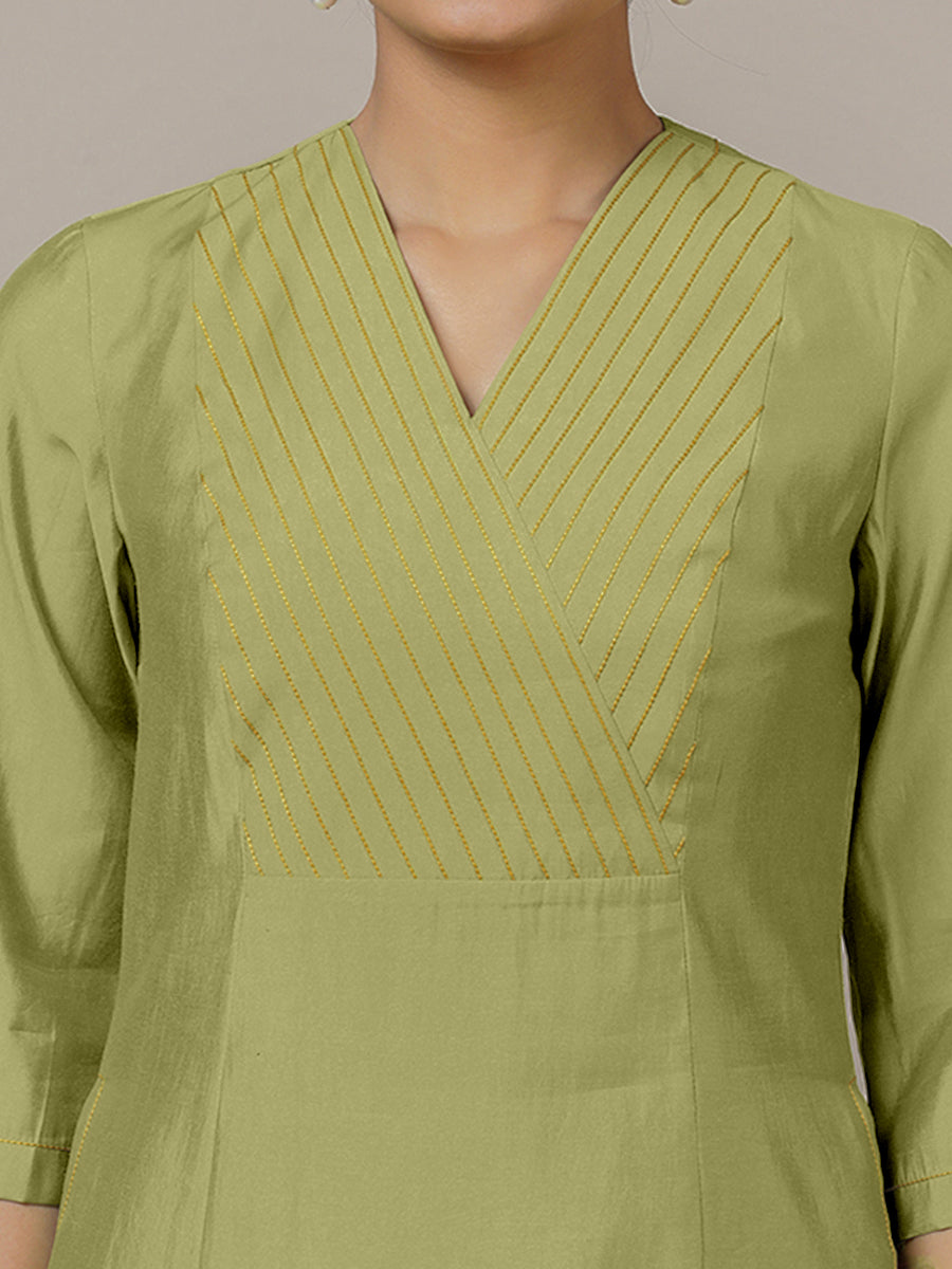 Piya x Rozaana Kurta, in Green Viscose, featuring three quarter sleeves and v-neckline, made for daily & work (view 3).
