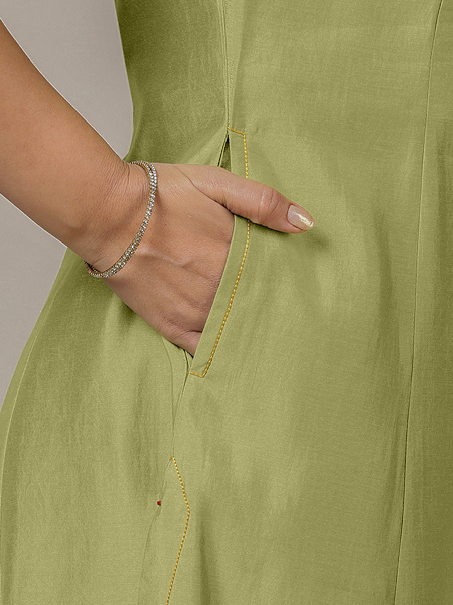Piya x Rozaana Kurta, in Green Viscose, featuring three quarter sleeves and v-neckline, made for daily & work (view 5).