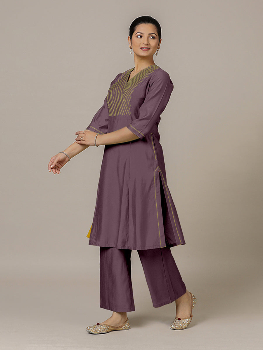 Piya x Rozaana Kurta, in Purple Viscose, featuring three quarter sleeves and v-neckline, made for daily & work (view 7).