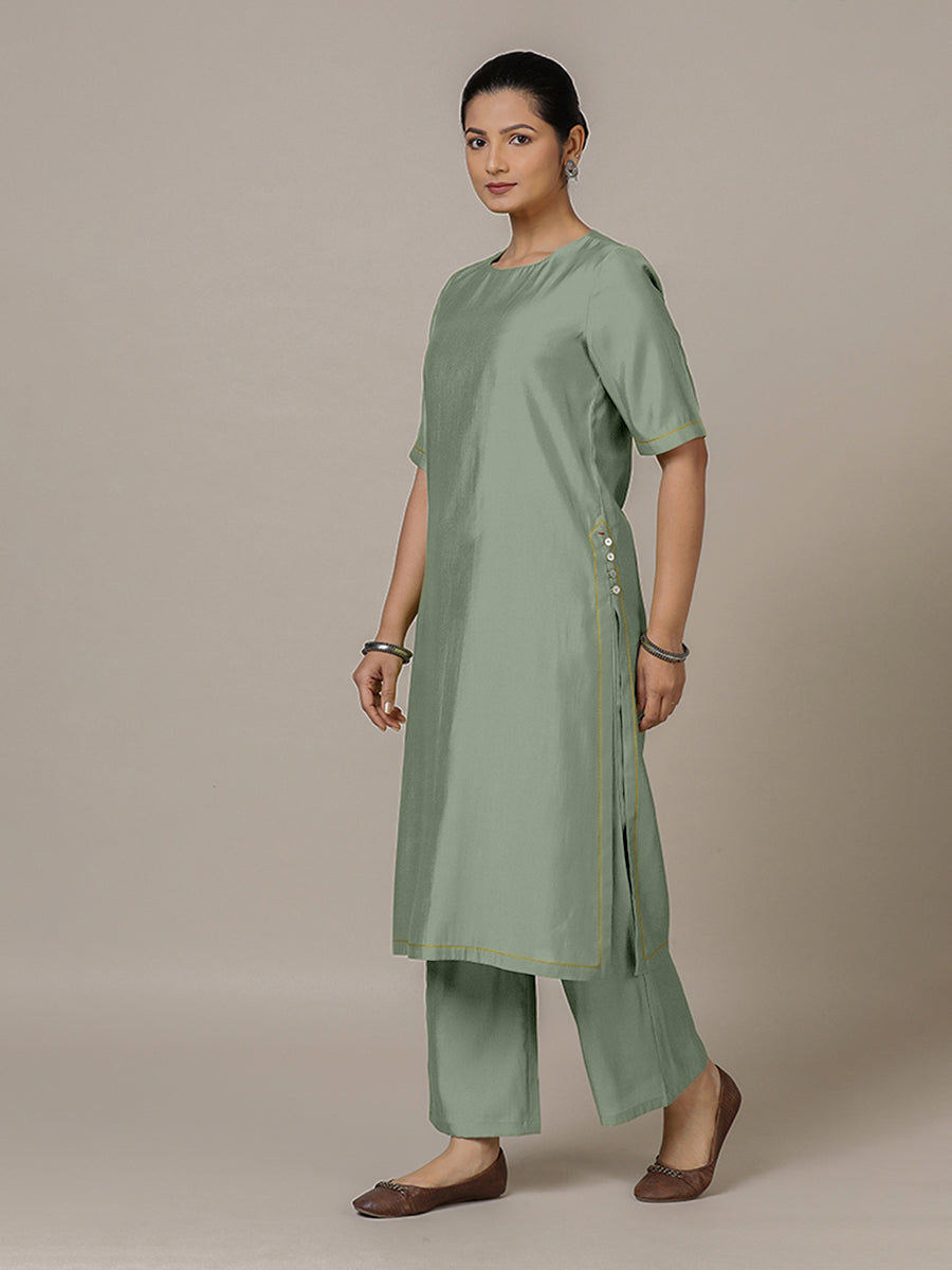 Riya x Rozaana Kurta, in Green Viscose, featuring elbow sleeves and jewel neckline, made for daily & work (view 6).