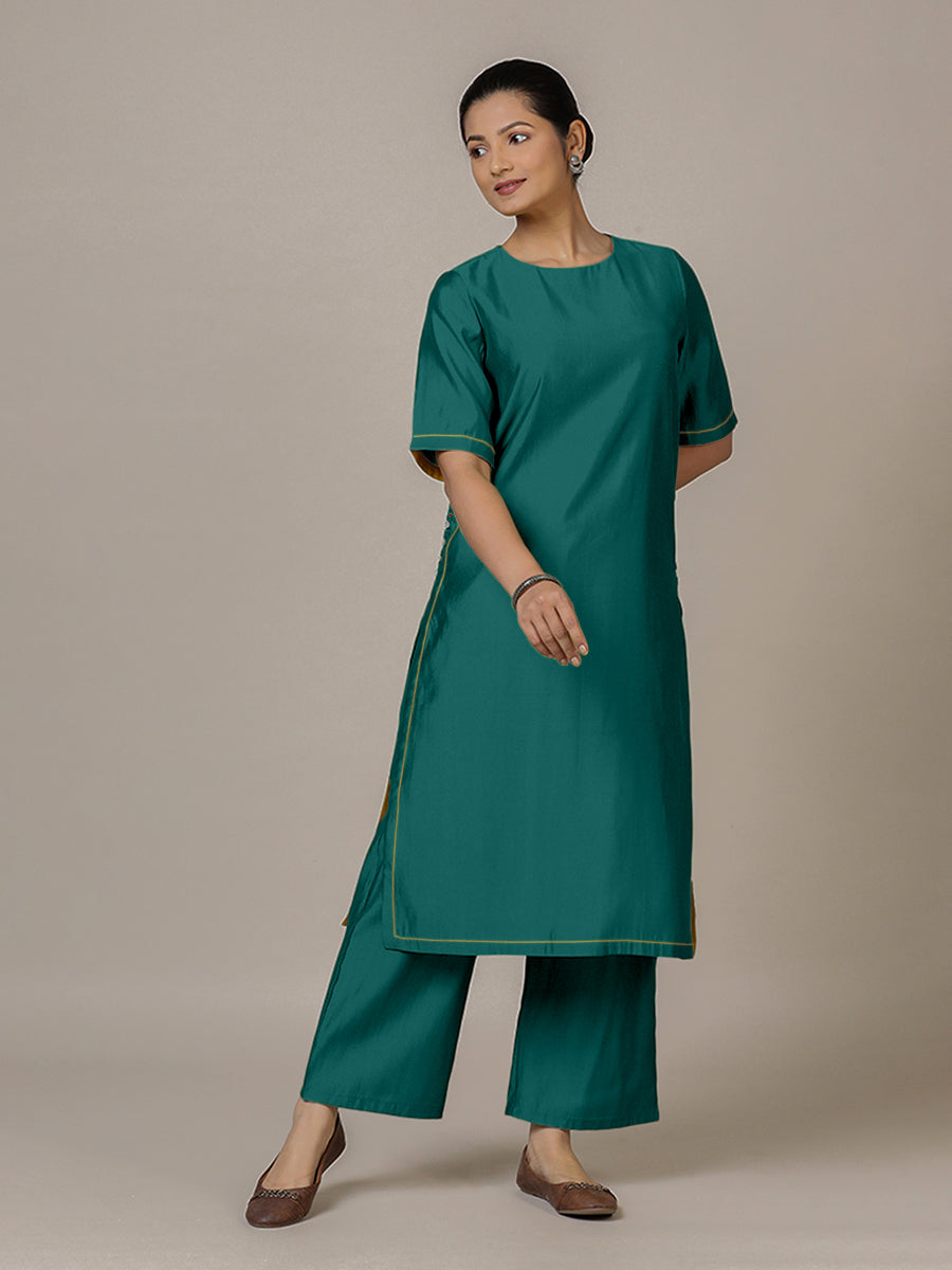 Riya x Rozaana Kurta, in Green Viscose, featuring elbow sleeves and jewel neckline, made for daily & work (view 5).