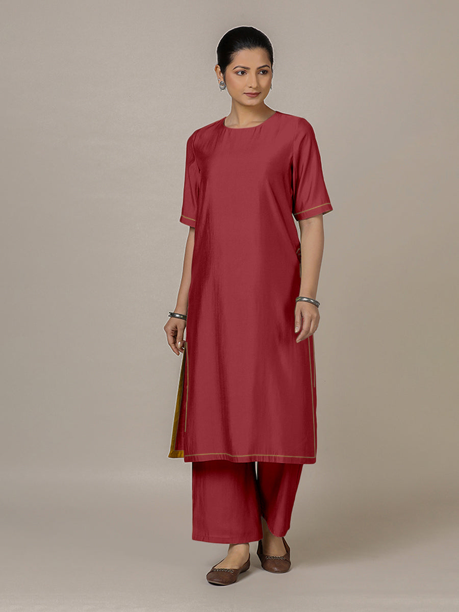 Riya x Rozaana Kurta, in Red Viscose, featuring elbow sleeves and jewel neckline, made for daily & work (view 5).