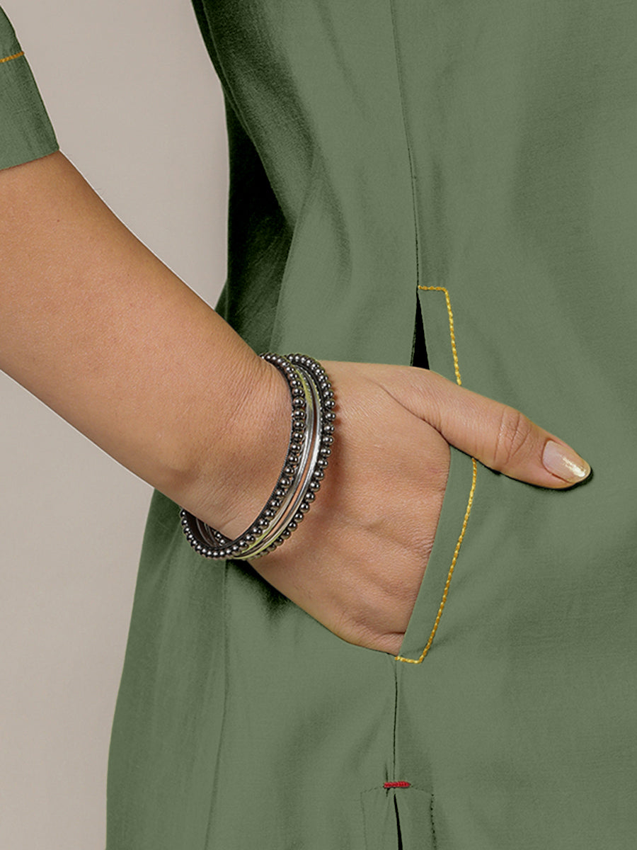 Sadaf x Rozaana Kurta, in Green Viscose, featuring three quarter sleeves and round neck with splitline (view 5).