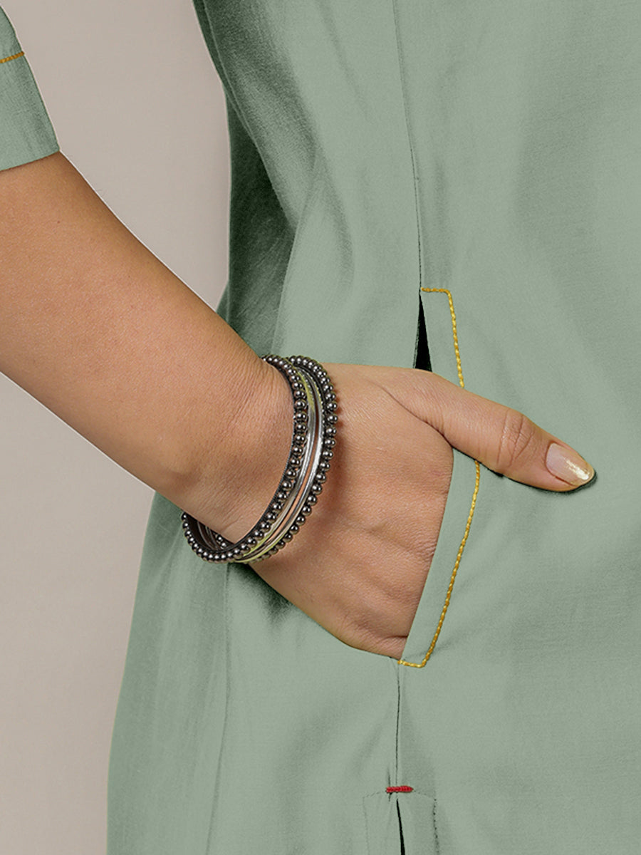 Sadaf x Rozaana Kurta, in Green Viscose, featuring three quarter sleeves and round neck with splitline (view 5).
