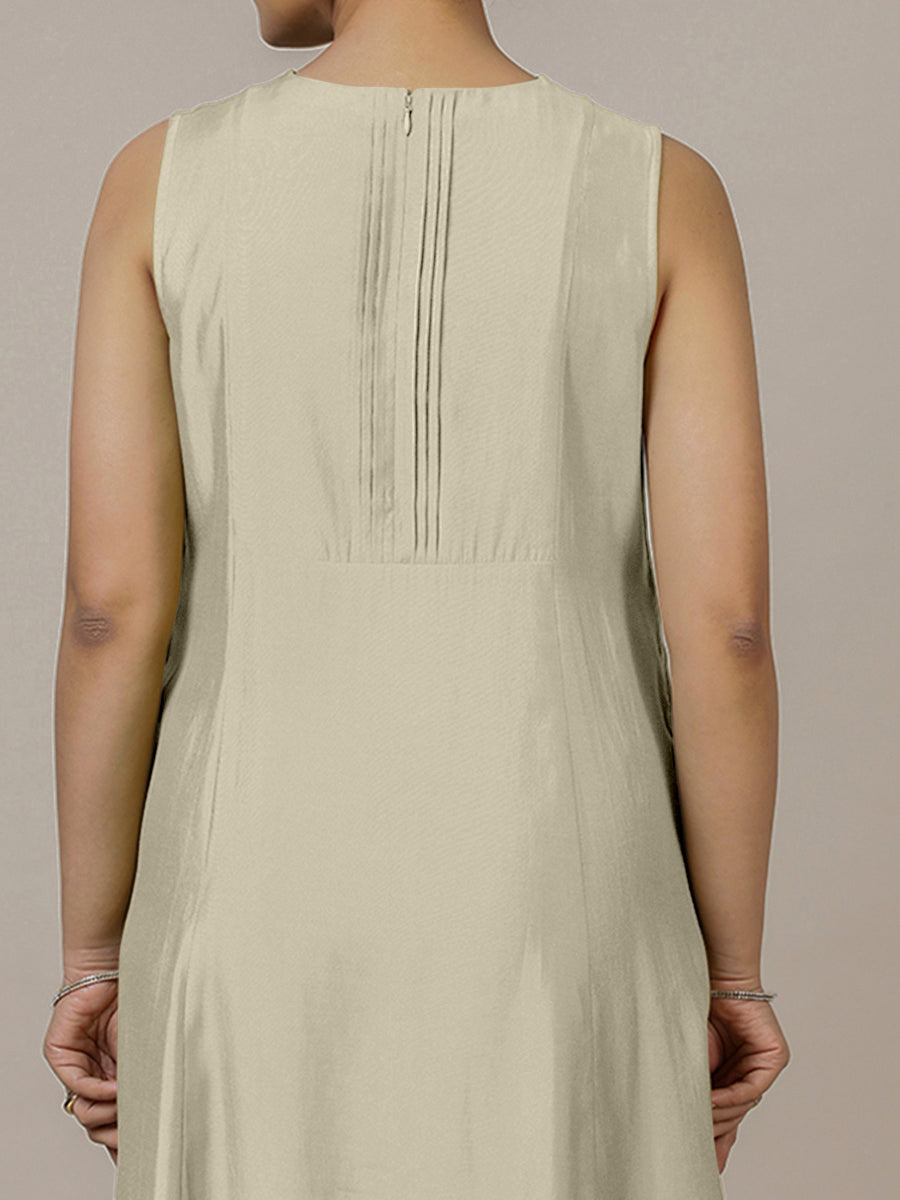 Sameera x Rozaana Kurta, in Cream Viscose, featuring sleeveless and jewel neckline, made for daily & work (view 3).