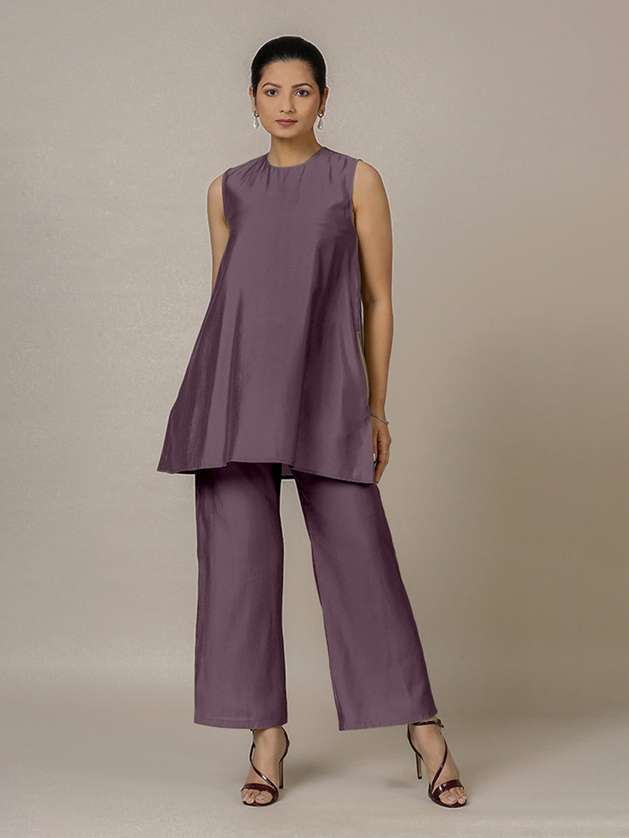 Sana x Rozaana Kurta, in Purple Viscose, featuring sleeveless and jewel neckline, made for daily & work (view 7).