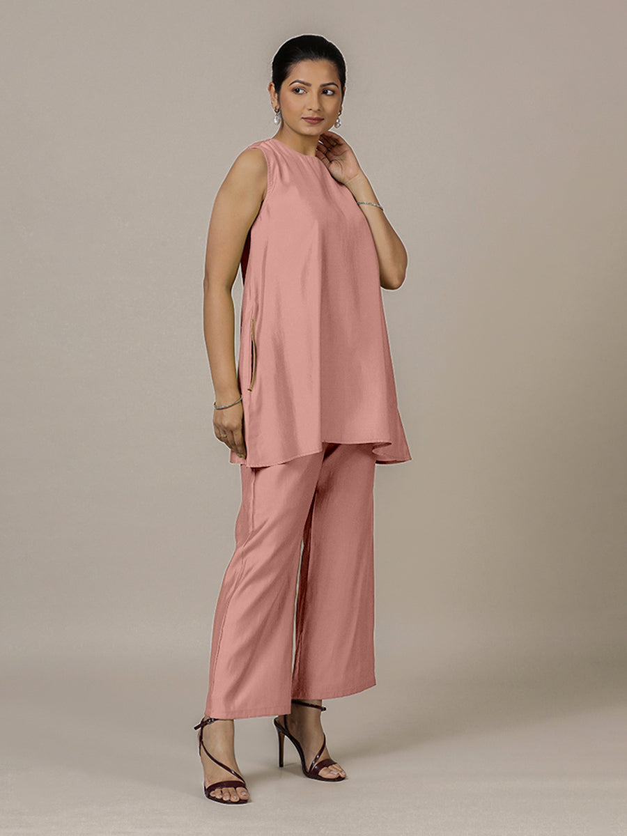 Sana x Rozaana Kurta, in Pink Viscose, featuring sleeveless and jewel neckline, made for daily & work (view 7).