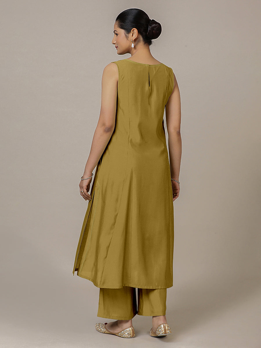 Sarah x Rozaana Kurta, in Yellow Viscose, featuring sleeveless and boat neckline, made for daily & work (view 2).