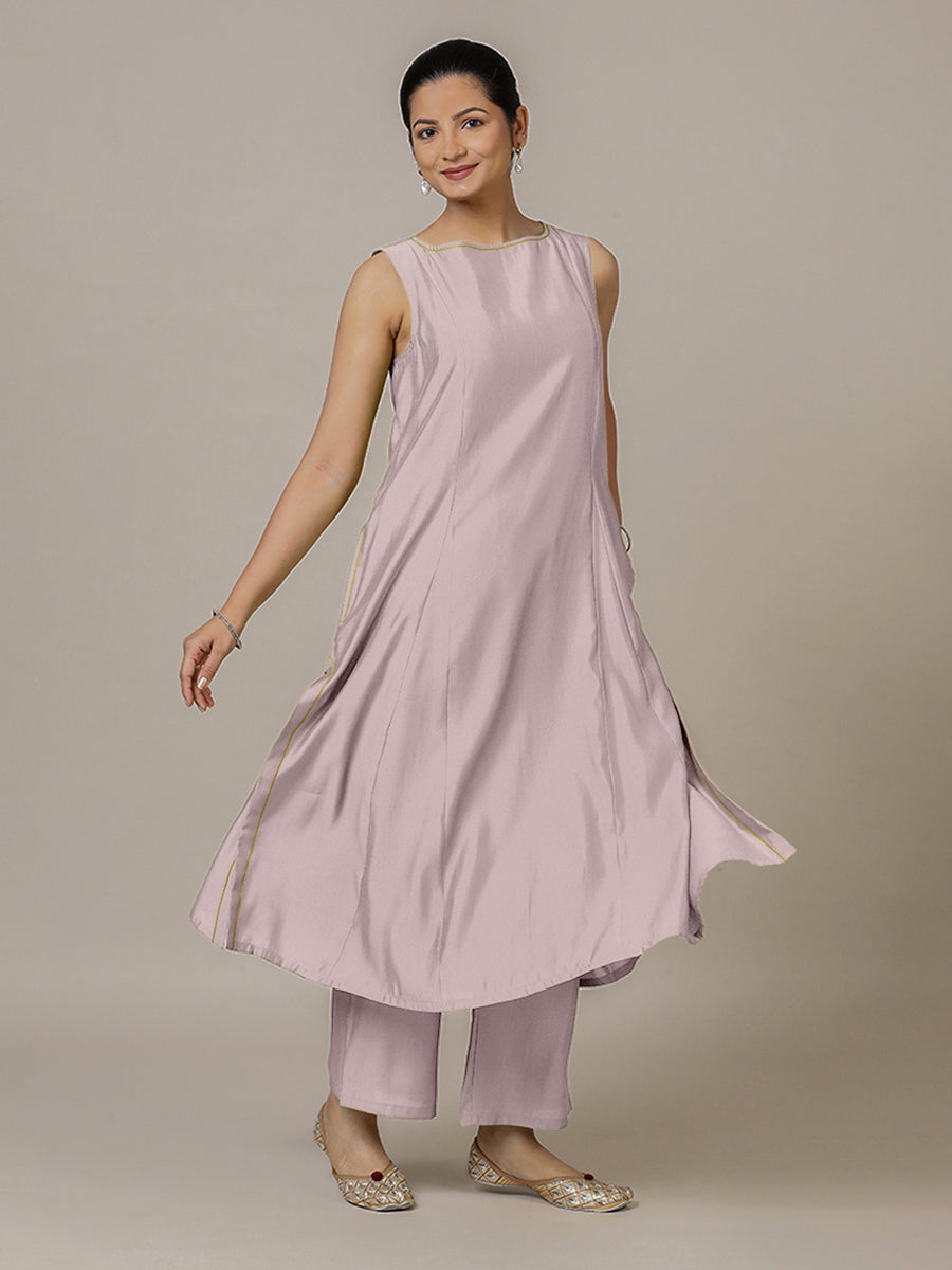 Sarah x Rozaana Kurta, in Purple Viscose, featuring sleeveless and boat neckline, made for daily & work (view 7).