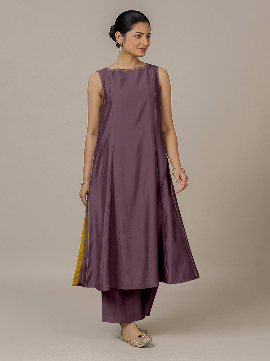 Sarah x Rozaana Kurta, in Purple Viscose, featuring sleeveless and boat neckline, made for daily & work (view 7).