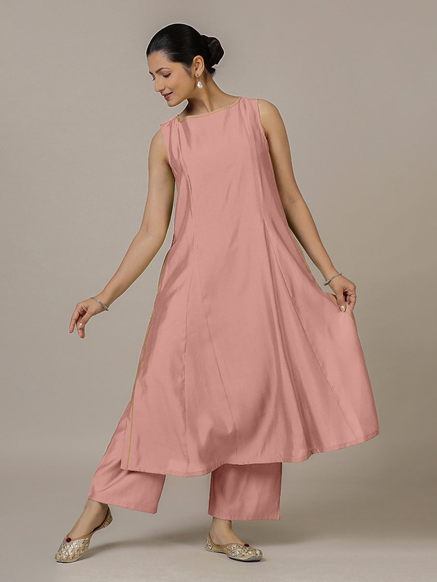 Sarah x Rozaana Kurta, in Pink Viscose, featuring sleeveless and boat neckline, made for daily & work.