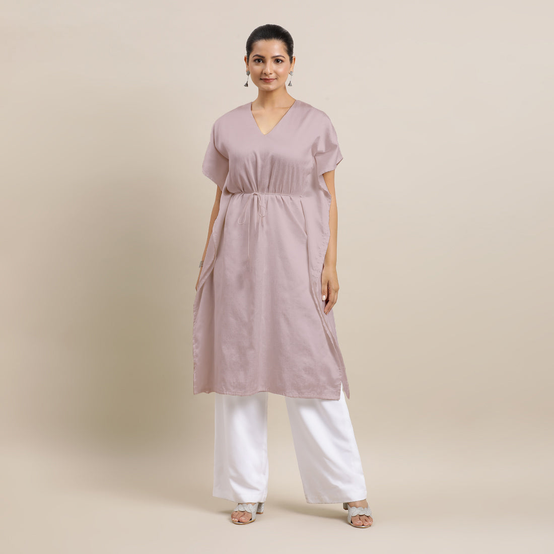 Siya x Rozaana Kurta, in Purple Viscose, featuring elbow sleeves and v-neckline, made for daily & work (view 3).